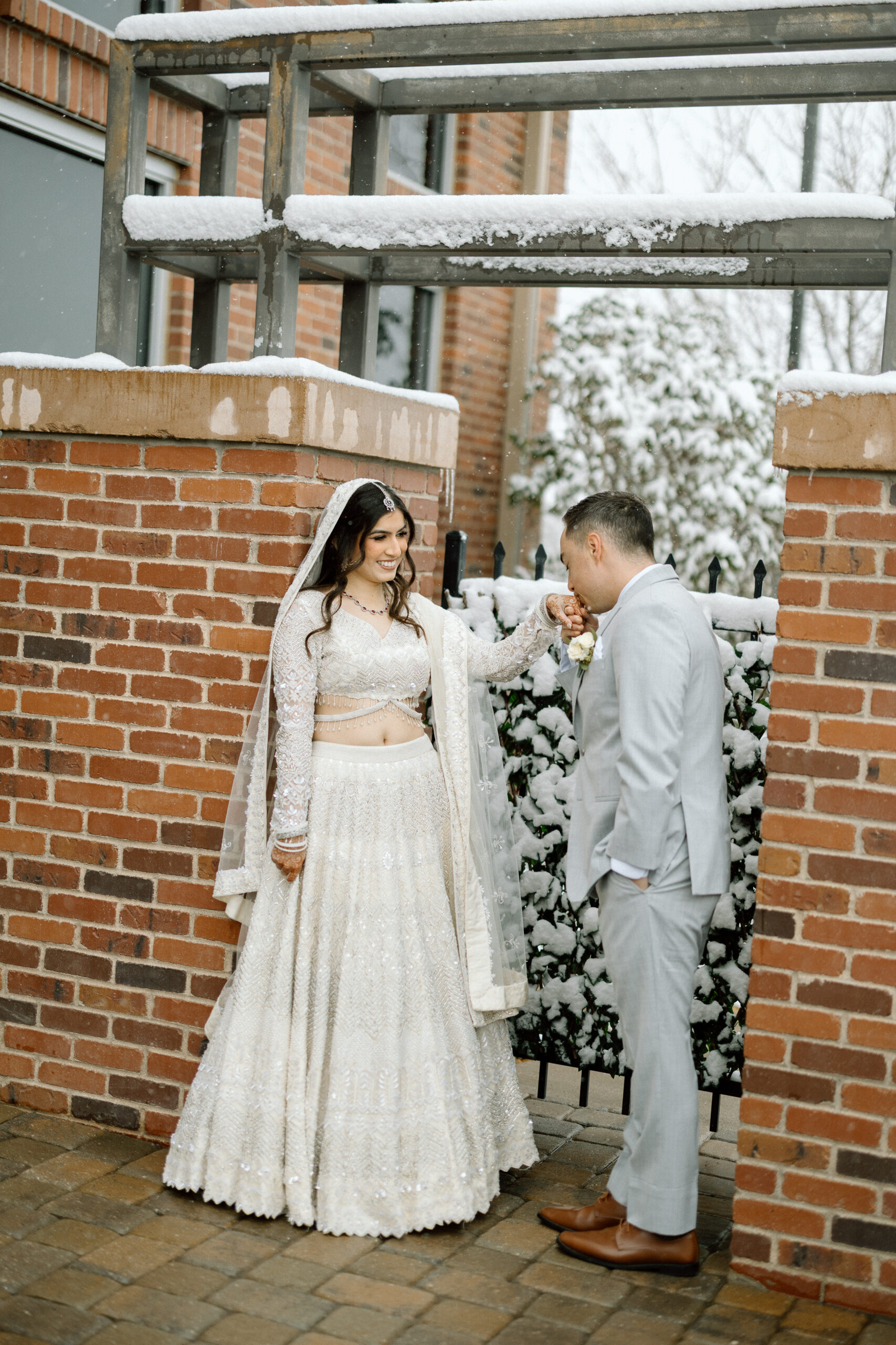 Creative wedding photography ideas for snowy Denver weddings.