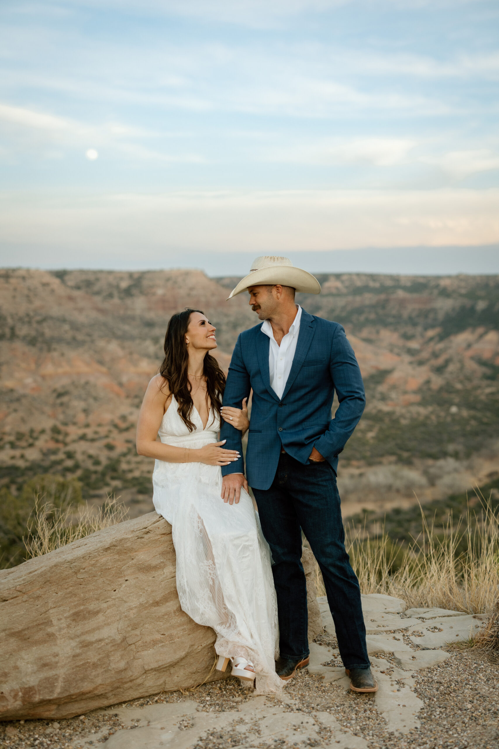 Palo Duro Canyon wedding photographer capturing western-inspired couple at sunset