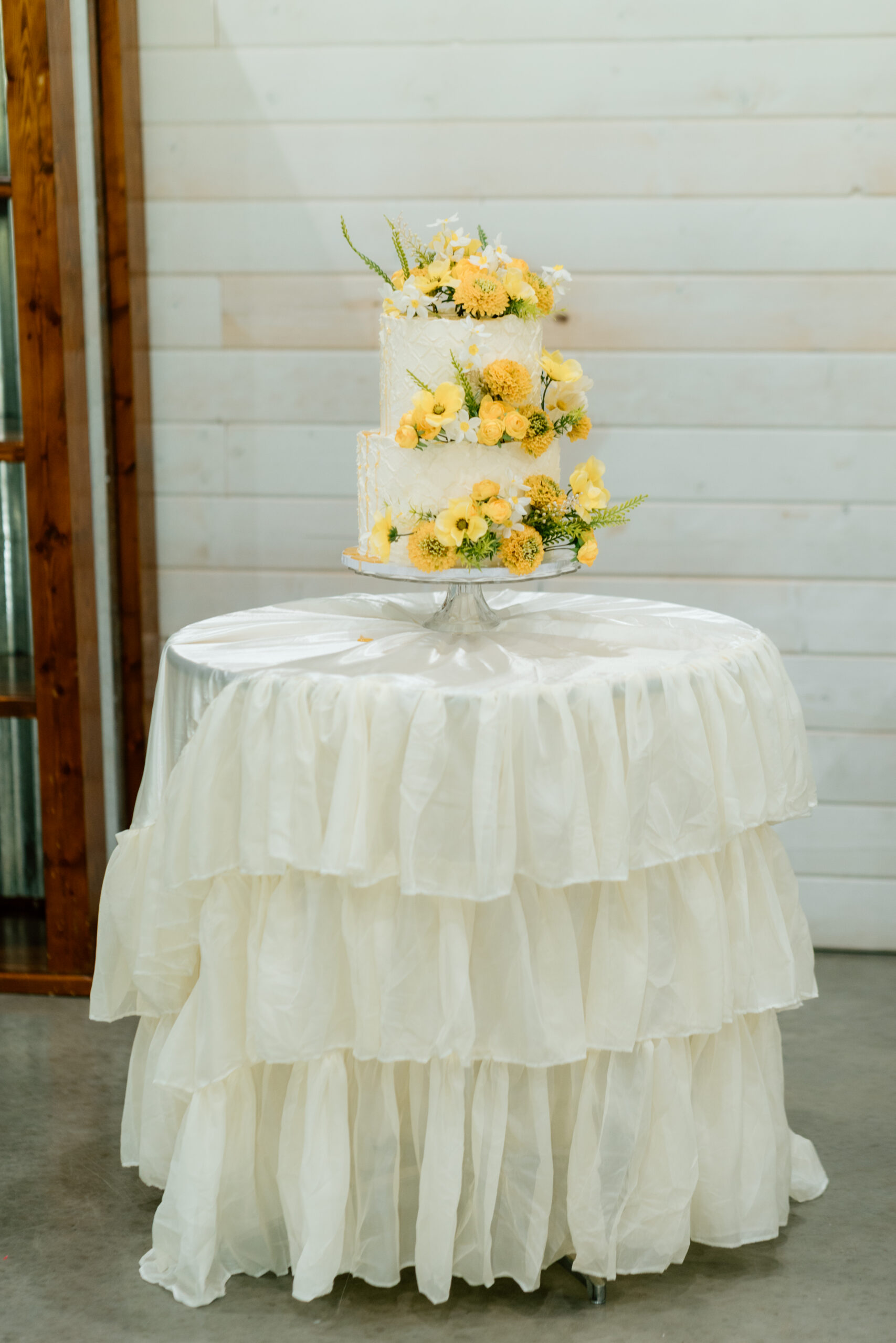 Wedding Reception at Creek House Honey Farm in Canyon Texas