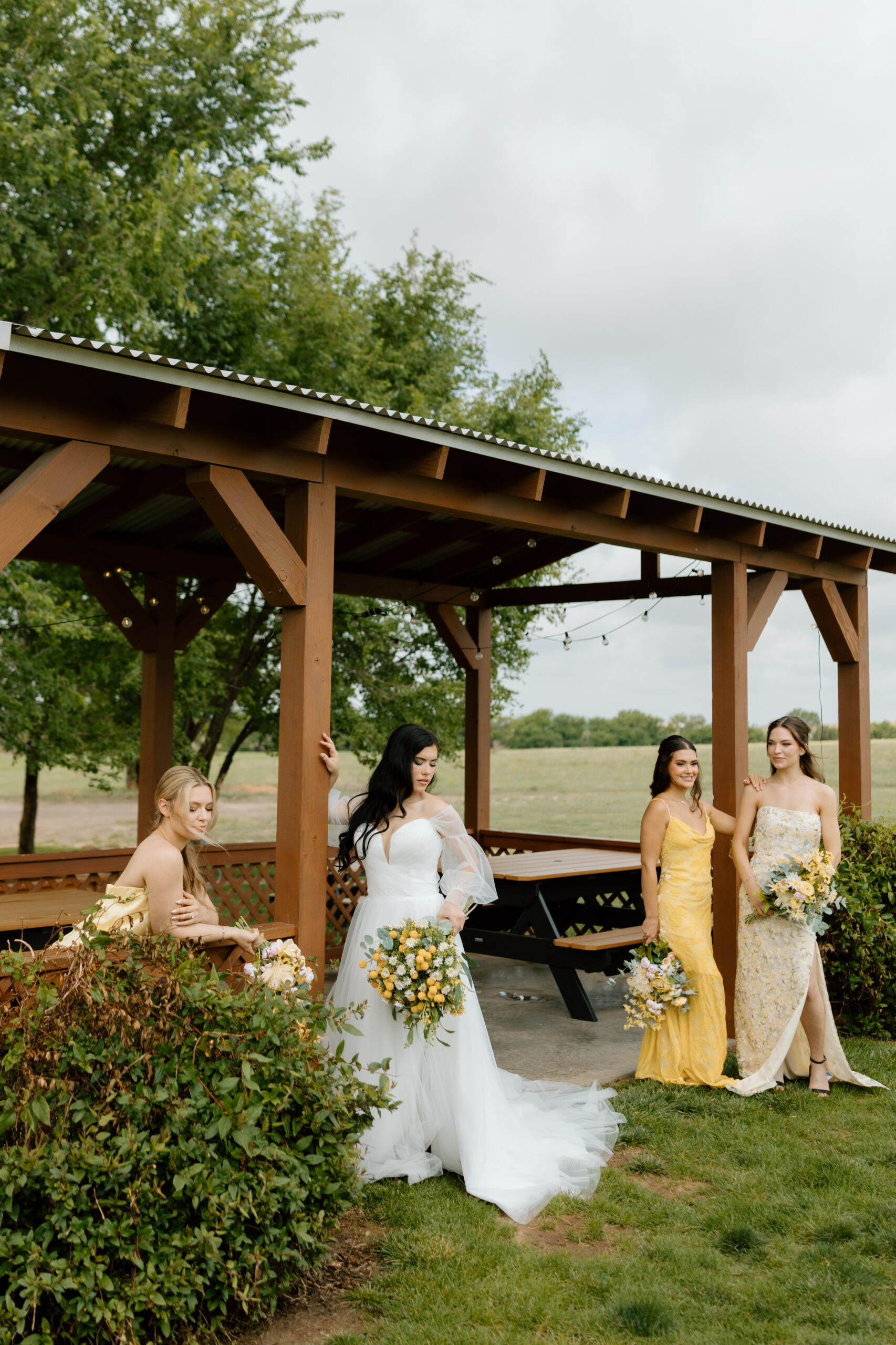 Outdoor wedding at Creek House Honey Farm in Canyon Texas