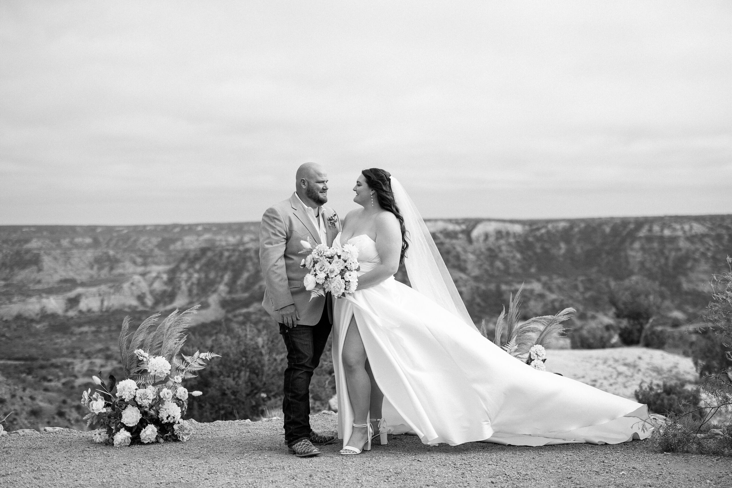 Intimate wedding at Doves Rest SkyHouse overlooking Palo Duro Canyon